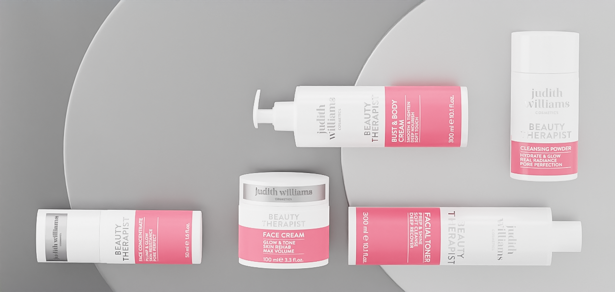 Gruppenbild der Beauty Therapist Linie von Judith Williams Cosmetics.